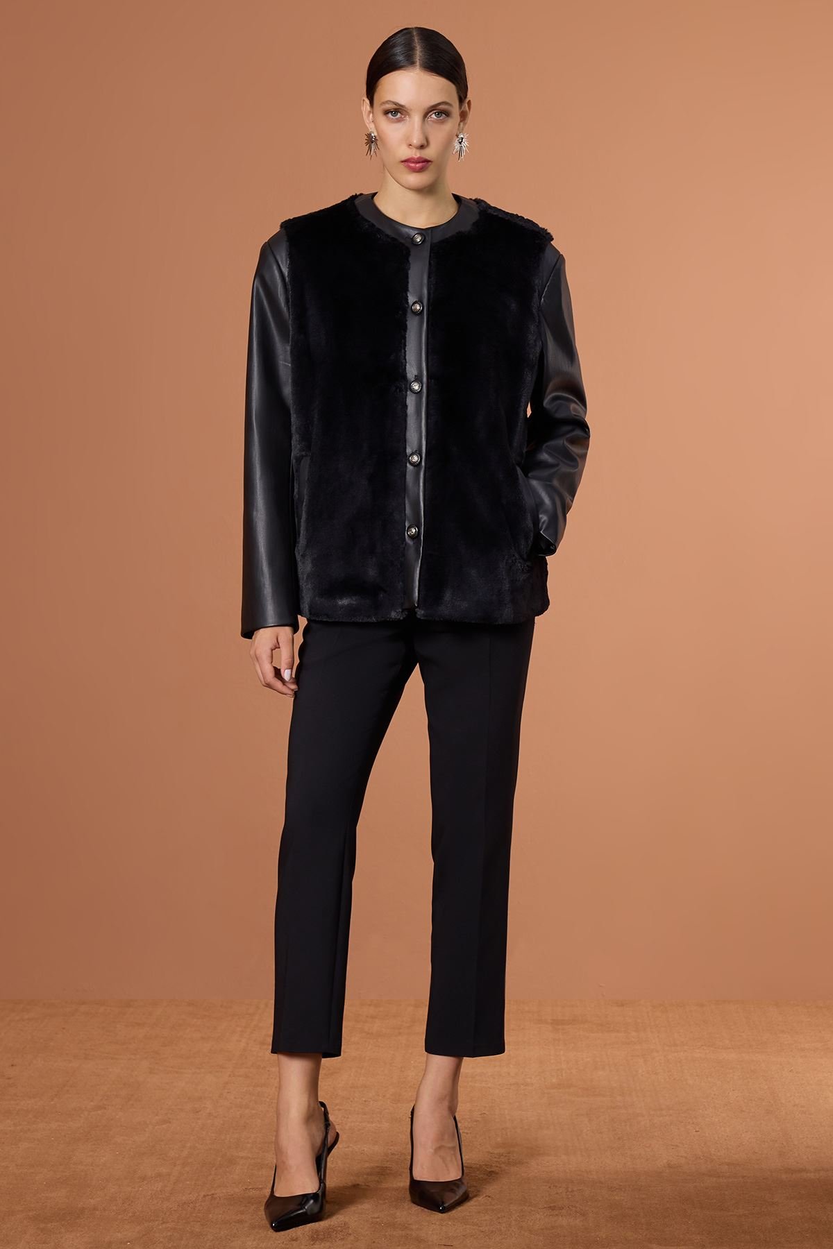 0012353_peluslu-deri-mont-siyah