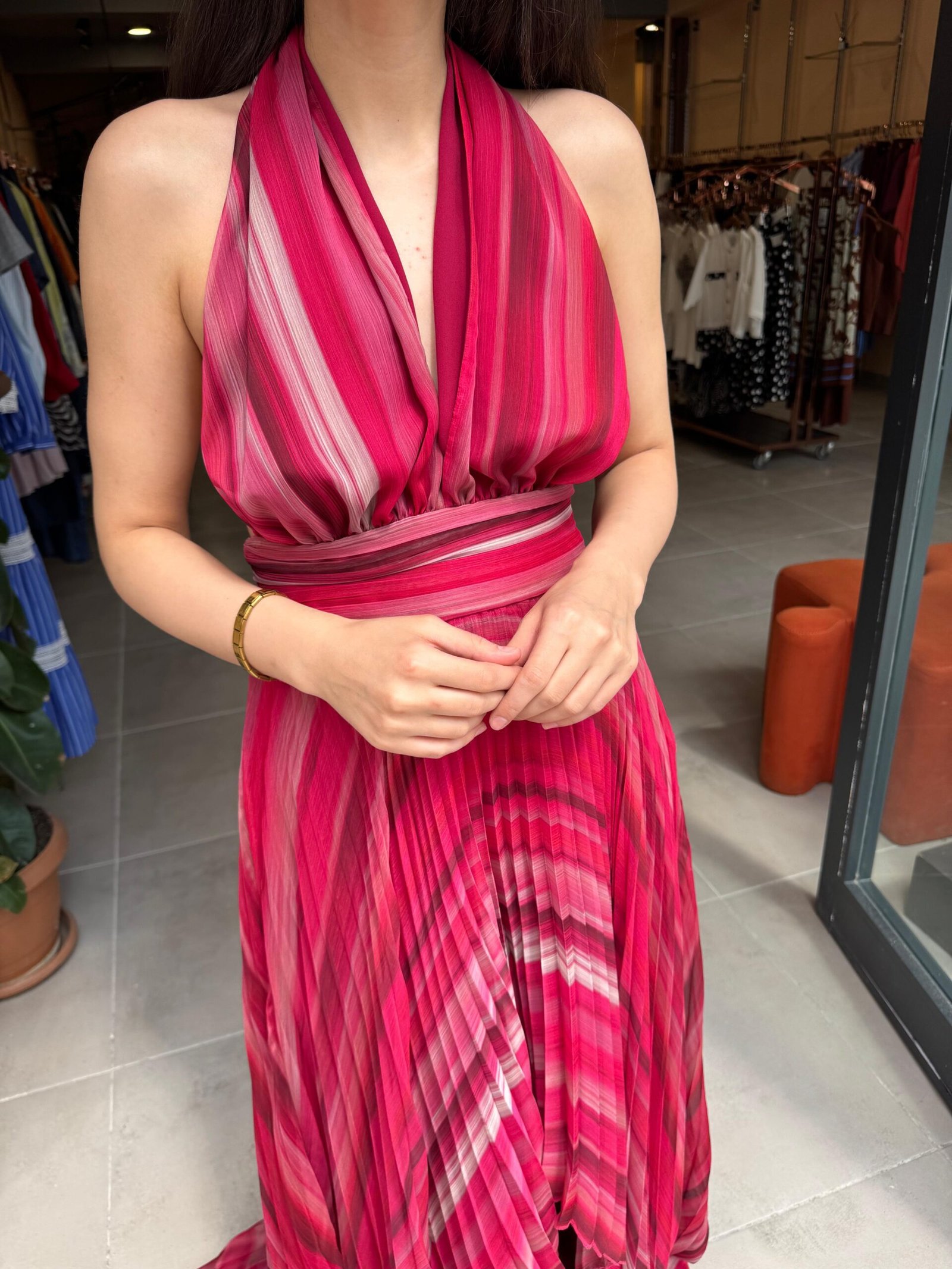 WhatsApp Image 2025-10-09 at 18.04.03 (1)